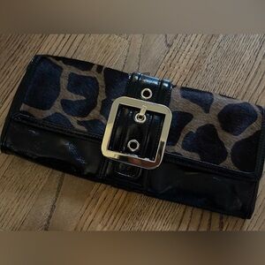 Ann Taylor black patent real fur animal print clutch hand bag with buckle